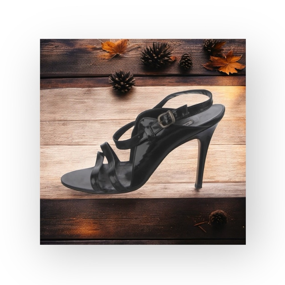 Manolo Blahnik ♔ Slingback Stilettos Sandal Heels ♔ Black Patent Leather ♔ 38.5 - Picture 15 of 16